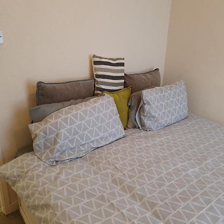 Litherland Apartment Екстериор снимка